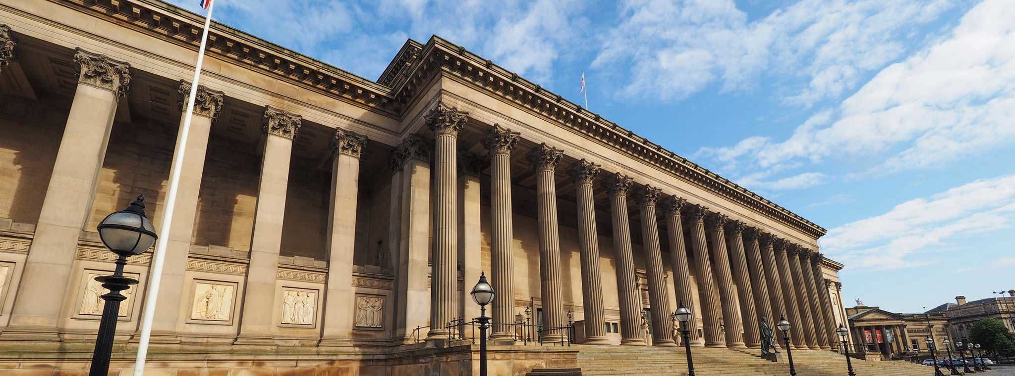 A photo of outside St George's Hall in Liverpool